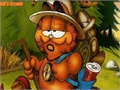 Garfield sou mach la yo jwe sou entènèt